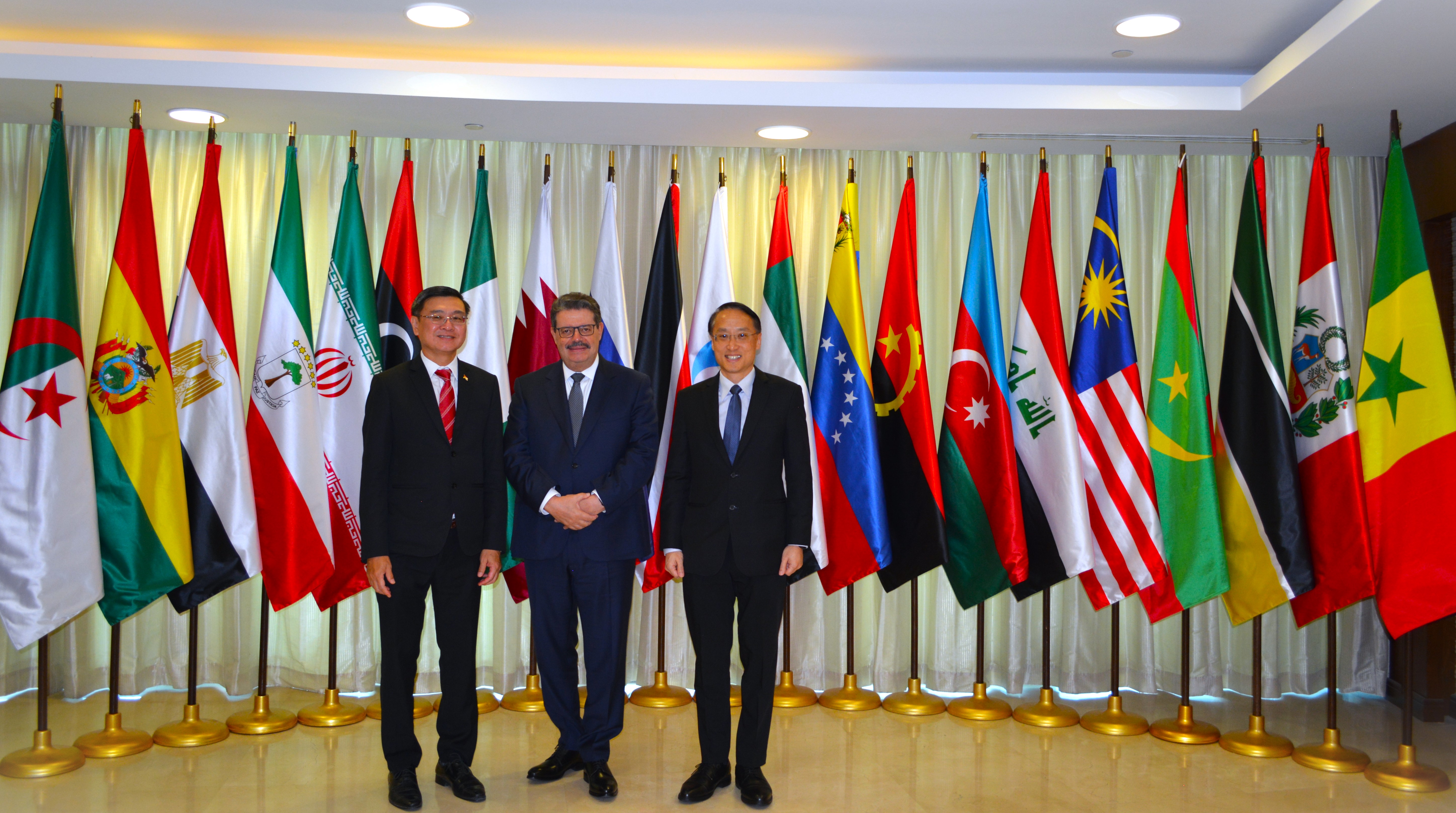 GECF Secretary General Meets Singapore Energy Market Authority Chief Executive