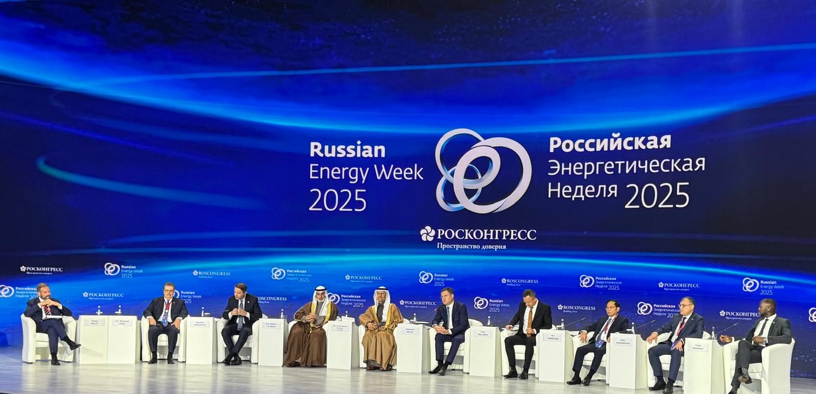 GECF Secretary General Participates in High-Level Plenary Session at Russian Energy Week 2025