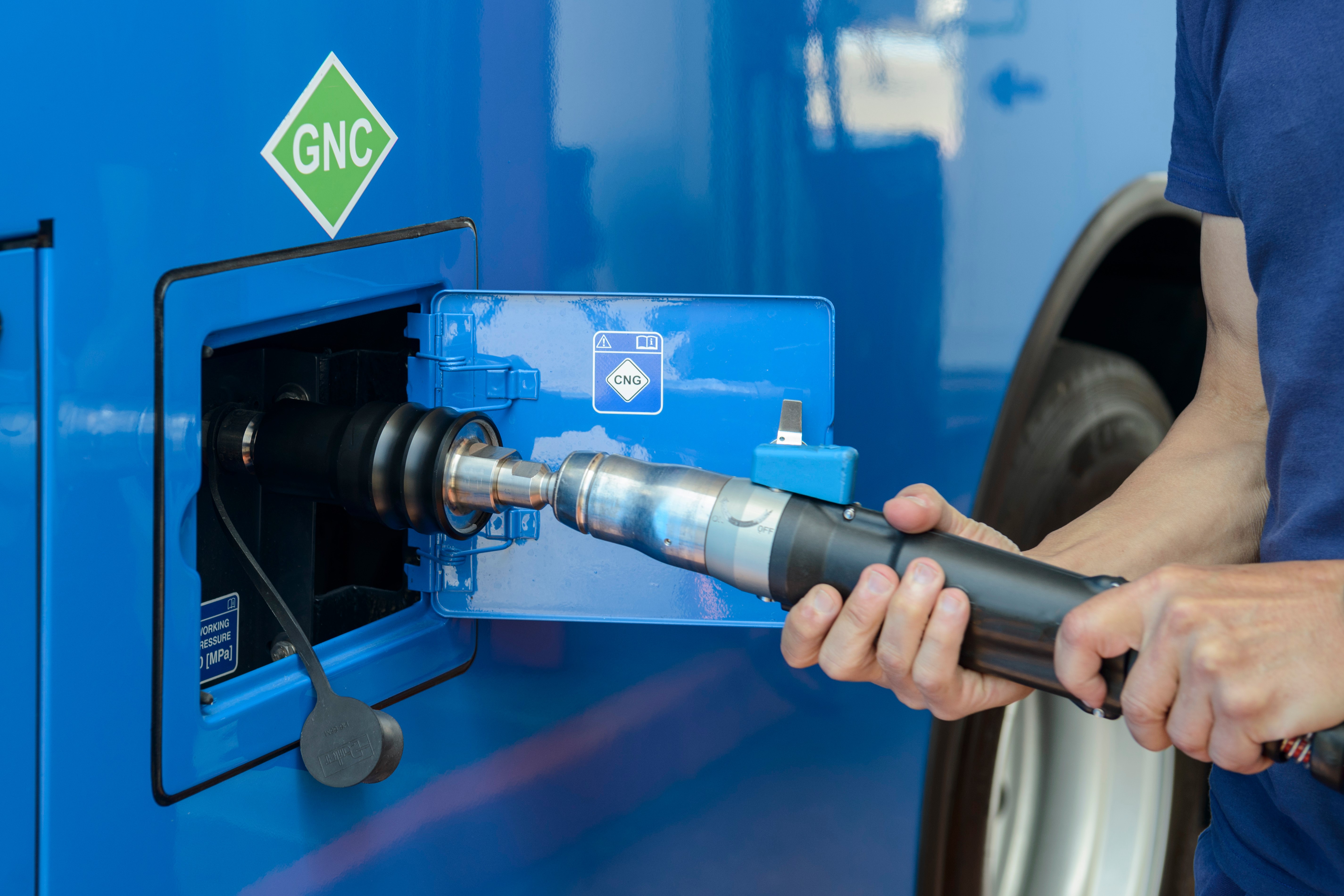 Feature article: The increasing role of natural gas in the road transport sector