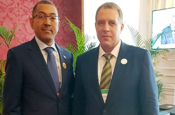 Secretary General Meets Minister of Mineral Resources and Petroleum of Angola